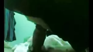 Η Emo θετή μαμά MILF Lily Lane της αρέσει πολύ και της το χάρισε ο θετός γιος