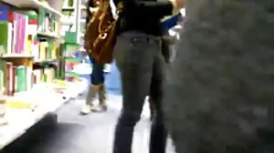 Blowbang πρωκτική σκύλα σε βρώμικο gangbang