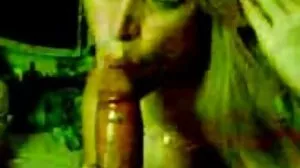 BDSM πορνό με λεσβίες και σεξουαλικά παιχνίδια