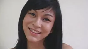 Το λαιμό και το μπούστο sub milf χτυπιέται πρωκτά