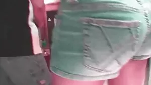 Gloryhole τσούλα τρίβει μουνί