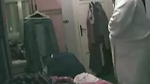 Άσχημη λεσβία γιαγιά πεινασμένη για έφηβο μουνί