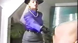 Tara Holiday fucks σκληρά από βήμα γιο Danny Ds πάλλεται κόκορας